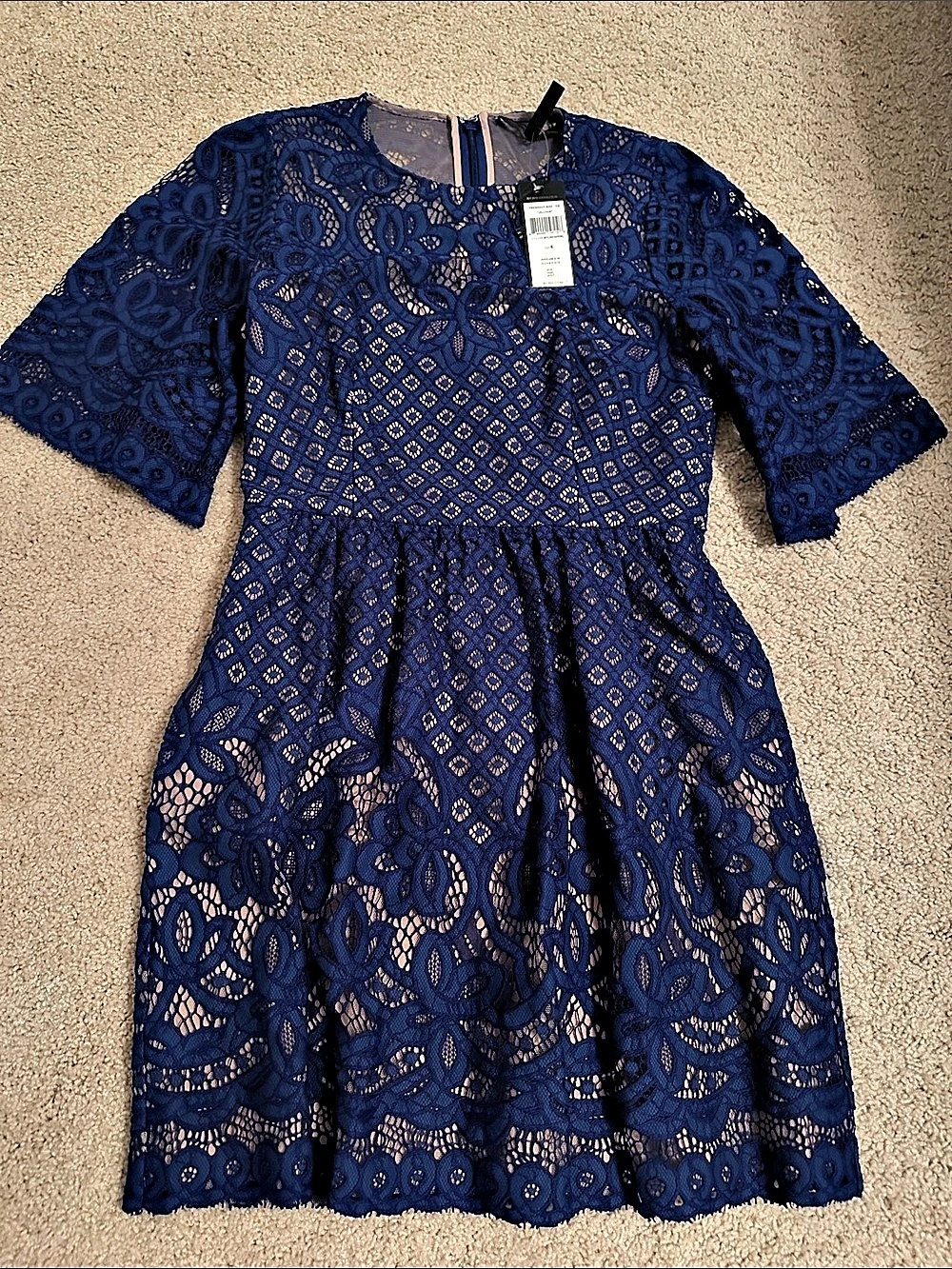 BCBGMAXAZRIA Jillian Lace Midi Dress in Blue Size 6 NWT